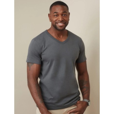 Ben V-Neck