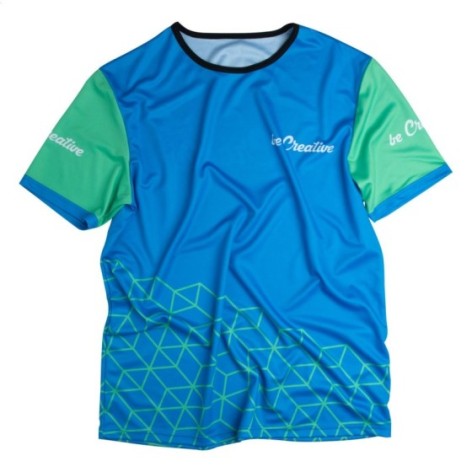 T-shirt sportiva personalizzabile