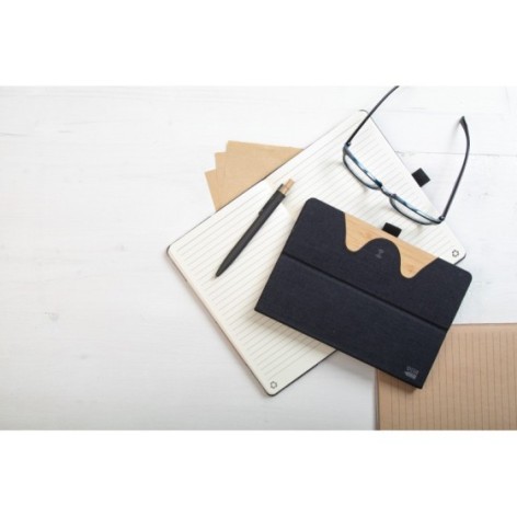 quaderno in RPET con caricatore wireless