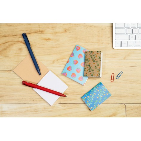 Blocco appunti con note adesive