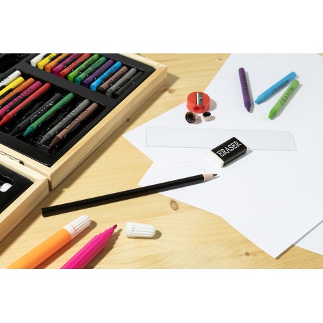 set completo per disegnare e dipingere