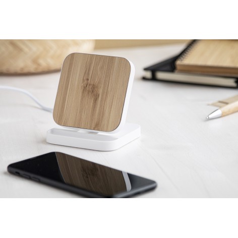 caricabatterie wireless con supporto cellulare