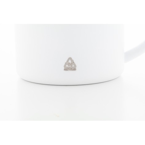 Tazza in acciaio riciclato